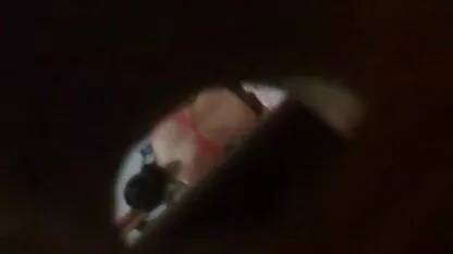 ગર્લ એડલ્ટ ચેક નિવાસી