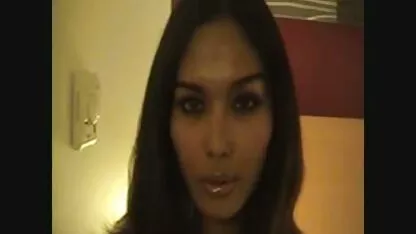 સુંદર બેંગકોક મૂવીઝ એન