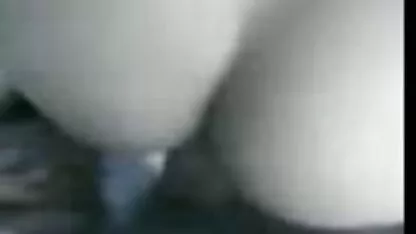 મલય મિલ્ફ સાથે વર્ષોના સેક્સ પર રમે છે