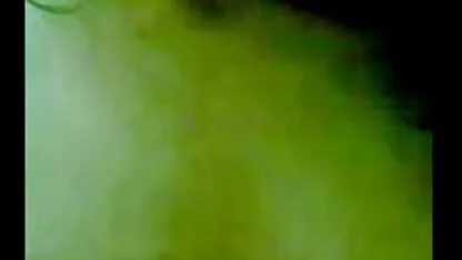 આ વેશ્યા fucked કરવાની જરૂર છે !!! યુવાન સાથે પુખ્ત સેક્સ
